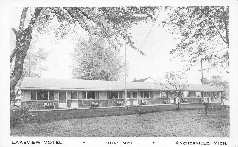 Lakeview Motel (OYO Hotel Lakeview) - Old Postcard (newer photo)